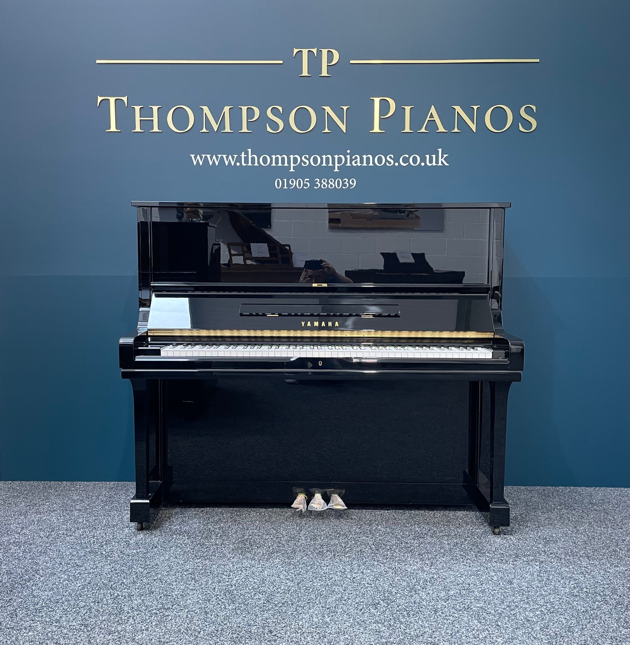 Yamaha U3M (Factory Reconditioned)
